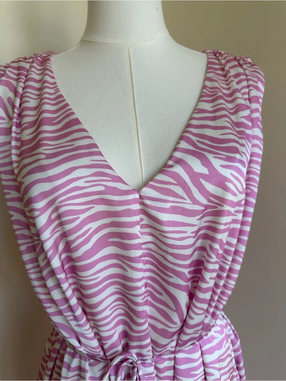 EUC Pink/White Sleeveless Dress- Large